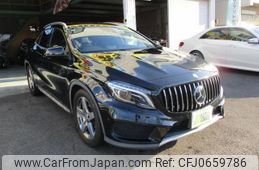 mercedes-benz gla-class 2015 quick_quick_DBA-156942_WDC1569422J092752