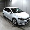 volkswagen polo 2018 -VOLKSWAGEN--VW Polo AWCHZ-WVWZZZAWZJU037043---VOLKSWAGEN--VW Polo AWCHZ-WVWZZZAWZJU037043- image 1