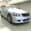 toyota crown 2005 ENHANCEAUTO_1_ea290614 image 1