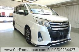 toyota noah 2014 ENHANCEAUTO_1_ea288059