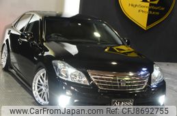 toyota crown-hybrid 2010 CARSENSOR_JP_AU3067050470