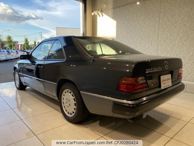 mercedes-benz m-class 1992 quick_quick_E-124051_WDB124051-1B633326 image 2