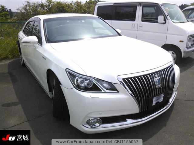 toyota crown-majesta 2013 -TOYOTA--Crown Majesta GWS214-6001557---TOYOTA--Crown Majesta GWS214-6001557- image 1