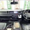 toyota hiace-wagon 2017 504928-930380 image 1