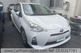 toyota aqua 2013 -TOYOTA--AQUA DAA-NHP10--NHP10-2200785---TOYOTA--AQUA DAA-NHP10--NHP10-2200785-