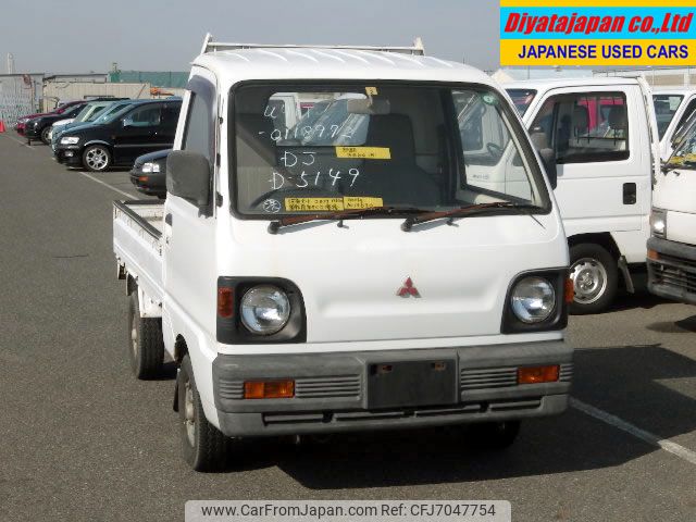 mitsubishi minicab-truck 1992 No.13630 image 1