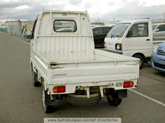 mitsubishi minicab-truck 1995 No.13008 image 2