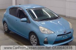 toyota aqua 2012 quick_quick_DAA-NHP10_NHP10-2069810