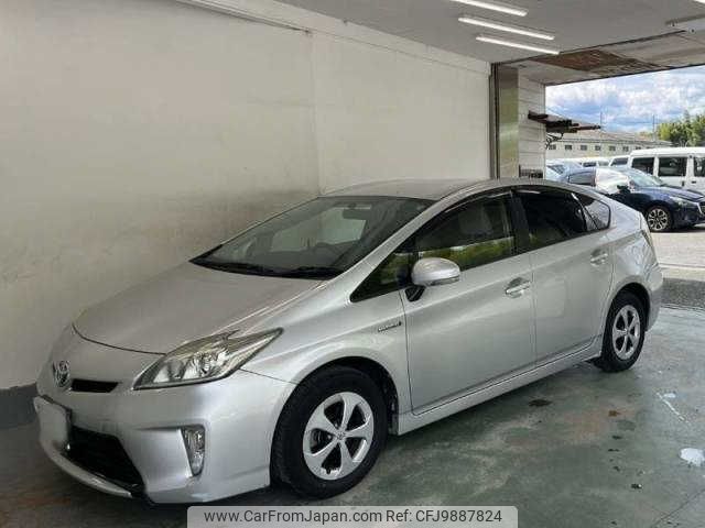 toyota prius 2013 -TOYOTA 【大阪 355ﾘ73】--Prius ZVW30--5606203---TOYOTA 【大阪 355ﾘ73】--Prius ZVW30--5606203- image 1