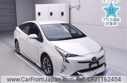 toyota prius 2016 -TOYOTA--Prius ZVW55-8033582---TOYOTA--Prius ZVW55-8033582-