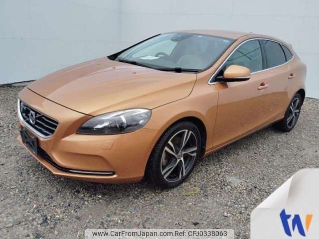 volvo v40 2013 -VOLVO--Volvo V40 DBA-MB4164T--YV1MV485BE2094644---VOLVO--Volvo V40 DBA-MB4164T--YV1MV485BE2094644- image 1