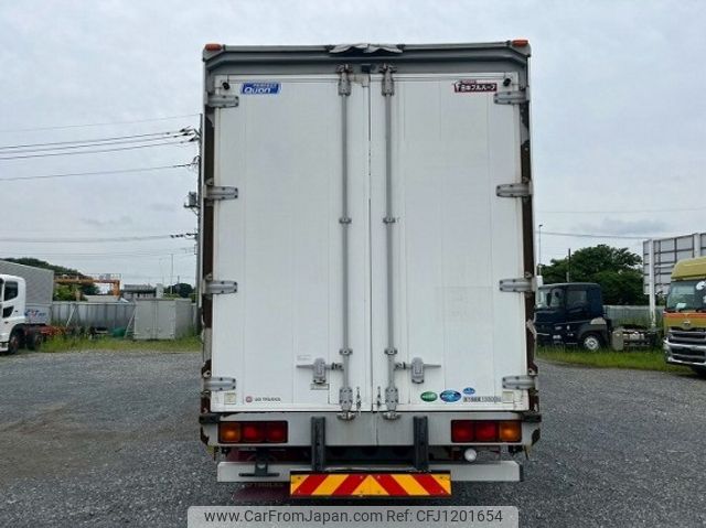 nissan diesel-ud-quon 2014 quick_quick_QKG-CG5ZA_CG5ZA-30266 image 2