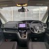 nissan serena 2018 quick_quick_DAA-GFC27_GFC27-082937 image 3