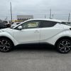 toyota c-hr 2017 quick_quick_DAA-ZYX10_ZYX10-2038589 image 11