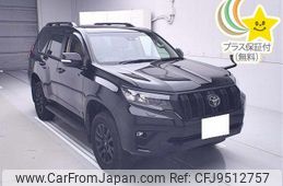toyota land-cruiser-prado 2022 CFJ9512757