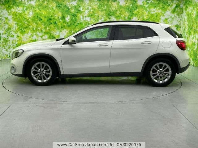 mercedes-benz gla-class 2018 quick_quick_DBA-156942_WDC1569422J451027 image 2