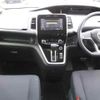 nissan serena 2016 CFJ1518977 image 9