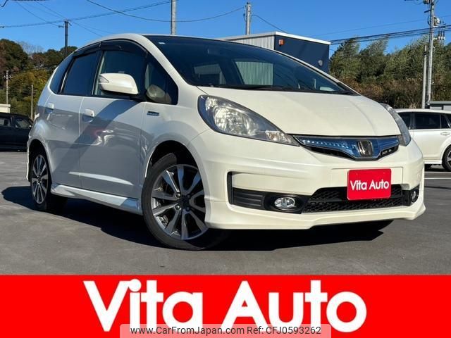 honda fit-hybrid 2013 quick_quick_GP4_GP4-1004585 image 1