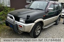 nissan mistral 1996 CFJ1844688
