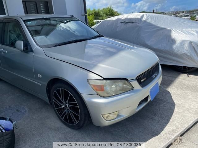toyota altezza 1999 CFJ1800036 image 2