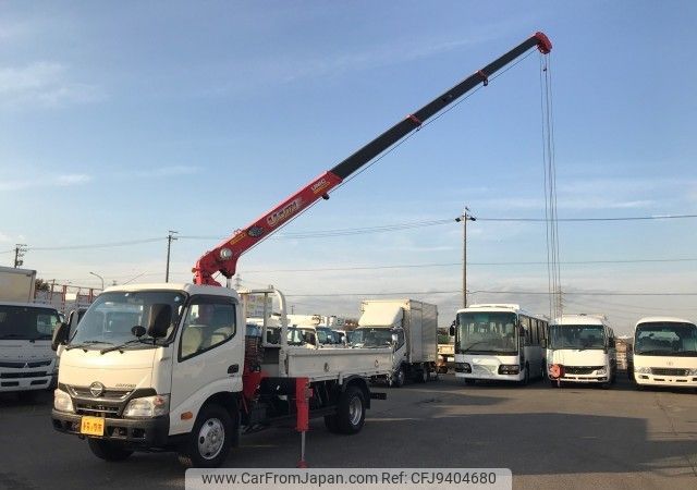 hino dutro 2013 REALMOTOR_N1024010151F-17 image 2