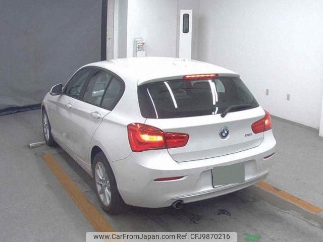 bmw 1-series 2017 quick_quick_DBA-1R15_WBA1R520105C77098 image 2