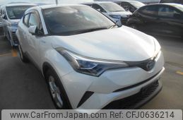 toyota c-hr 2018 quick_quick_DAA-ZYX10_ZYX10-2156407