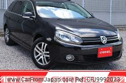 volkswagen golf-variant 2011 K00041