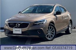 volvo v40 2016 CFJ0374719