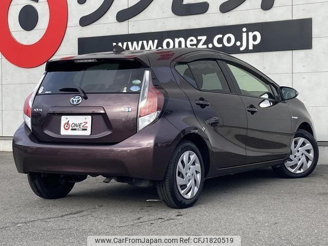 toyota aqua 2015 CFJ1820519 image 2