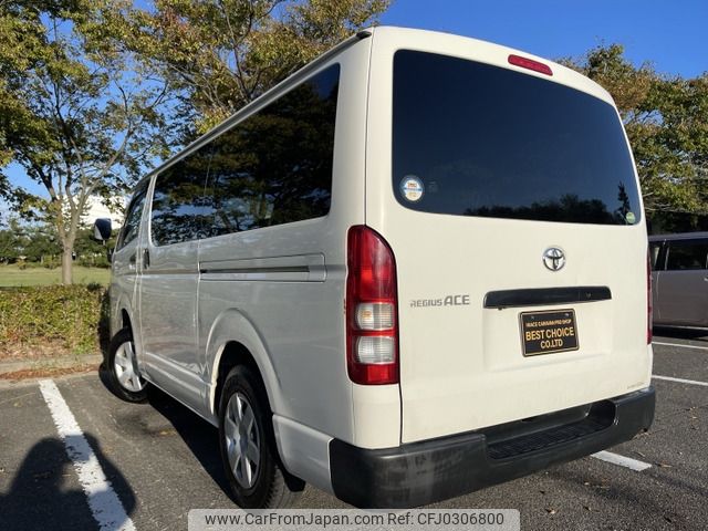 toyota hiace-van 2015 -TOYOTA--Hiace Van LDF-KDH206V--KDH206-6011187---TOYOTA--Hiace Van LDF-KDH206V--KDH206-6011187- image 2