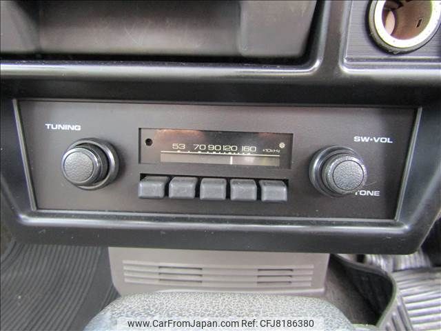 1992 Nissan Datsun Pickup T-QD21 2WD - Car Price $7,601