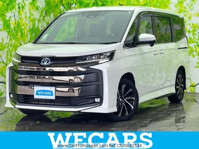 toyota noah 2022 quick_quick_6AA-ZWR90W_ZWR90-0026800 image 1