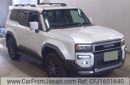 toyota land-cruiser-wagon 2024 CFJ1601640
