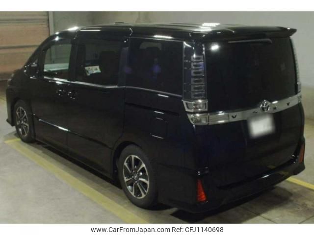 toyota voxy 2018 quick_quick_DBA-ZRR85W_0108745 image 2