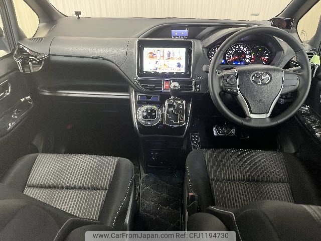 toyota voxy 2020 -TOYOTA--Voxy DBA-ZRR80W--ZRR80-0610494---TOYOTA--Voxy DBA-ZRR80W--ZRR80-0610494- image 2