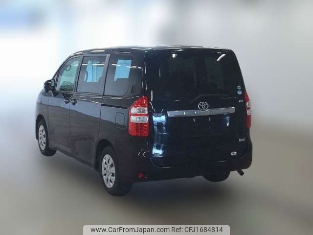 toyota noah 2013 CFJ1684814 image 2