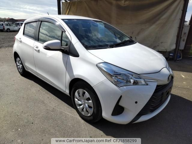 toyota vitz 2017 CFJ1858299 image 2