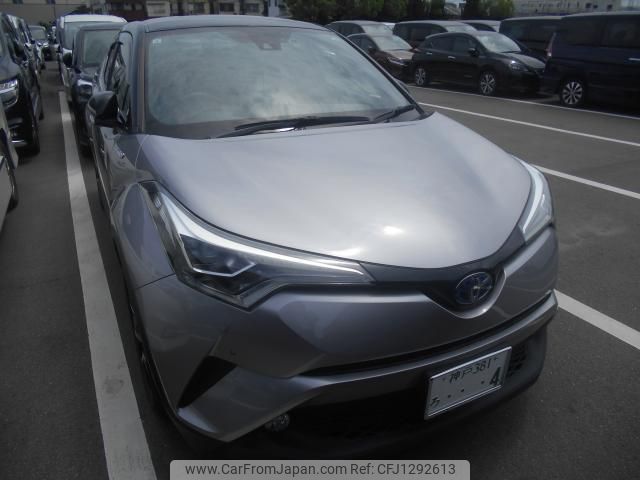 toyota c-hr 2017 quick_quick_DAA-ZYX10_ZYX10-2086441 image 1