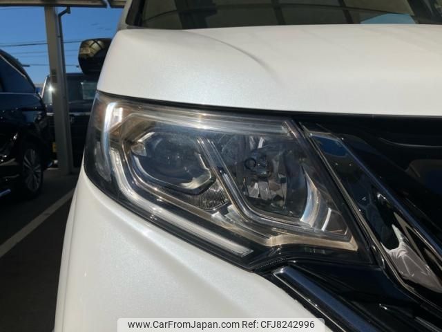 honda stepwagon 2017 CFJ8242996 image 2