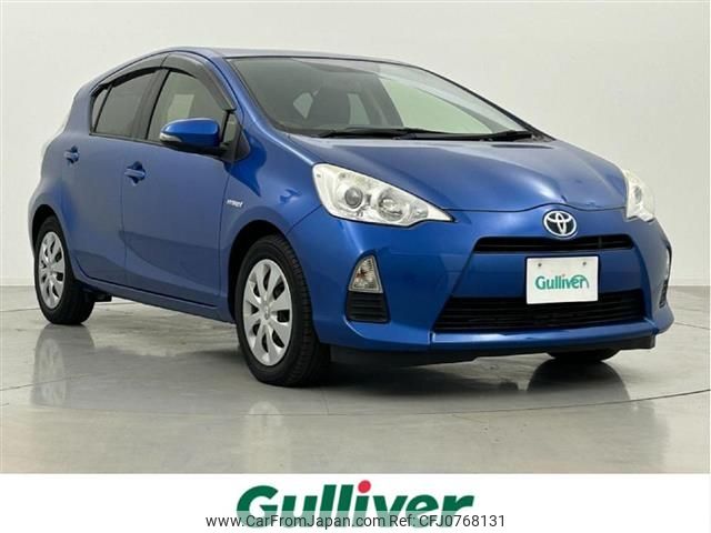 toyota aqua 2013 -TOYOTA--AQUA DAA-NHP10--NHP10-6204352---TOYOTA--AQUA DAA-NHP10--NHP10-6204352- image 1