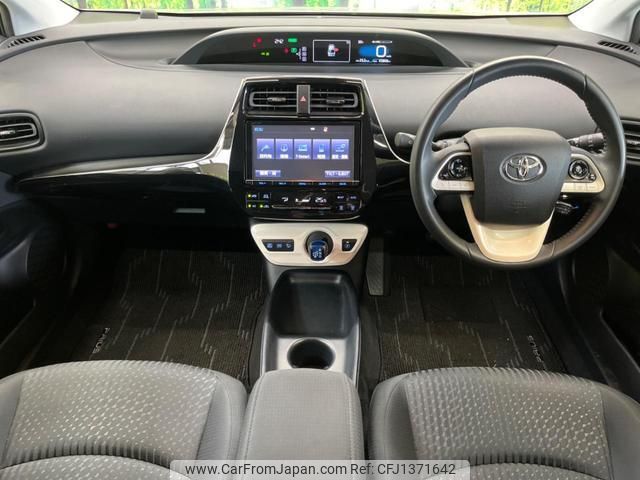 toyota prius 2016 quick_quick_ZVW50_ZVW50-8030381 image 2