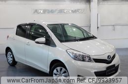 toyota vitz 2013 -TOYOTA--Vitz DBA-NSP130--NSP130-2129758---TOYOTA--Vitz DBA-NSP130--NSP130-2129758-