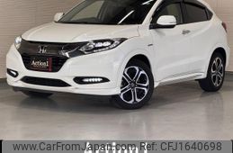 honda vezel 2017 CFJ1640698