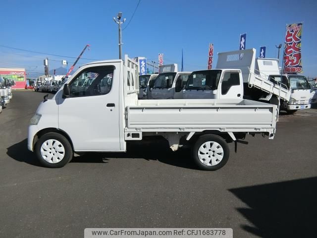 toyota townace-truck 2011 CFJ1683778 image 2