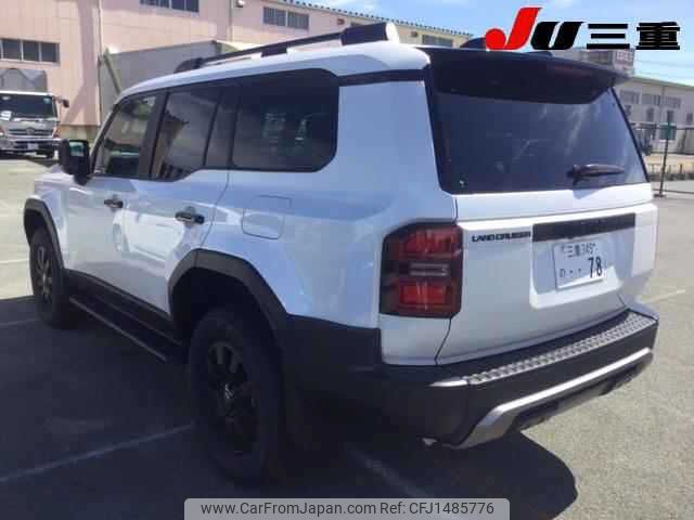 toyota land-cruiser-wagon 2024 CFJ1485776 image 2