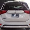 mitsubishi outlander-phev 2015 CFJ1827524 image 24