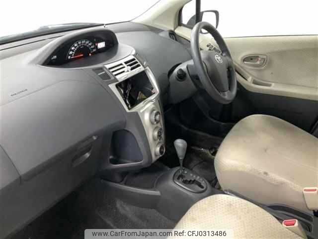 toyota vitz 2006 TE907 image 2