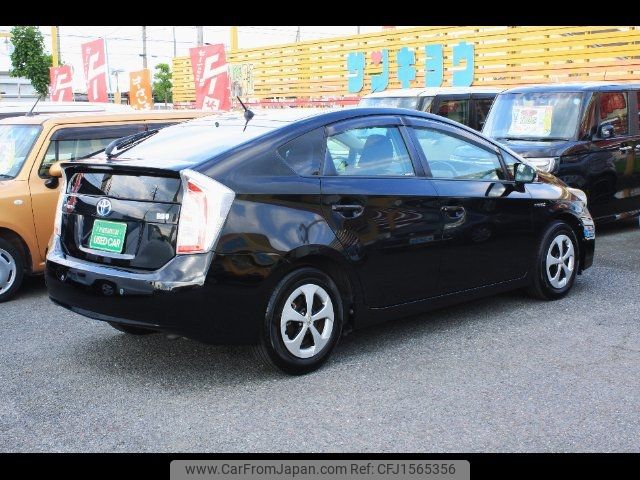 toyota prius 2014 CFJ1565356 image 2