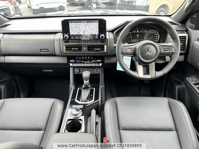 mitsubishi triton 2025 CFJ1839895 image 2